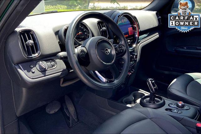 Photo of 2021 British Racing Green MINI Countryman