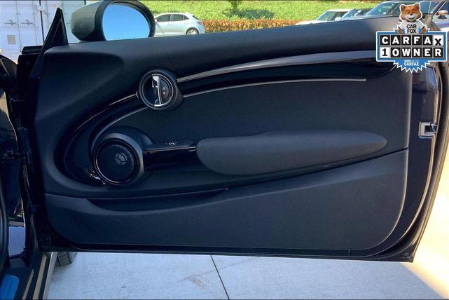 Photo of 2024 Black Metallic MINI Hardtop