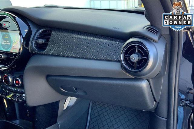 Photo of 2024 Black Metallic MINI Hardtop