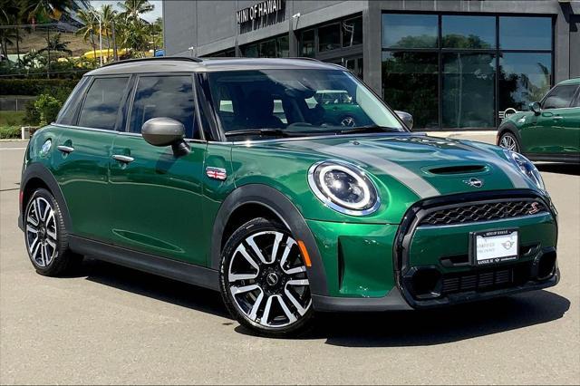 2023 MINI Hardtop