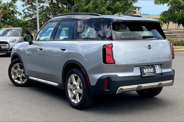 Photo of 2025 Silver MINI Countryman