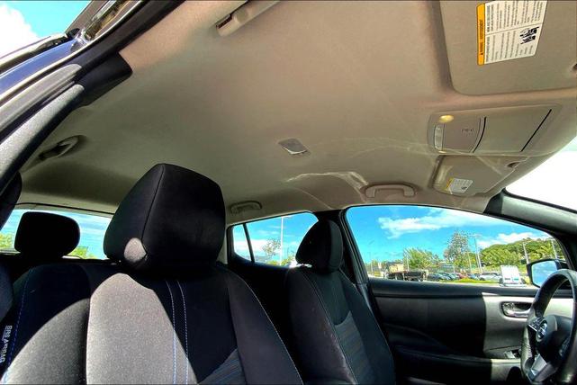 Photo of 2021 Super Black Nissan Leaf