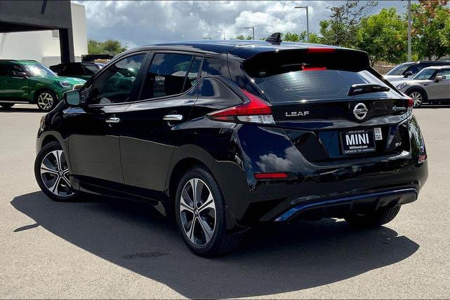 Photo of 2021 Super Black Nissan Leaf