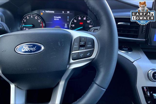 Photo of 2023 Carbonized Gray Metallic Ford Explorer