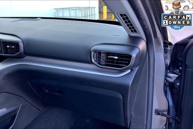 Photo of 2023 Carbonized Gray Metallic Ford Explorer