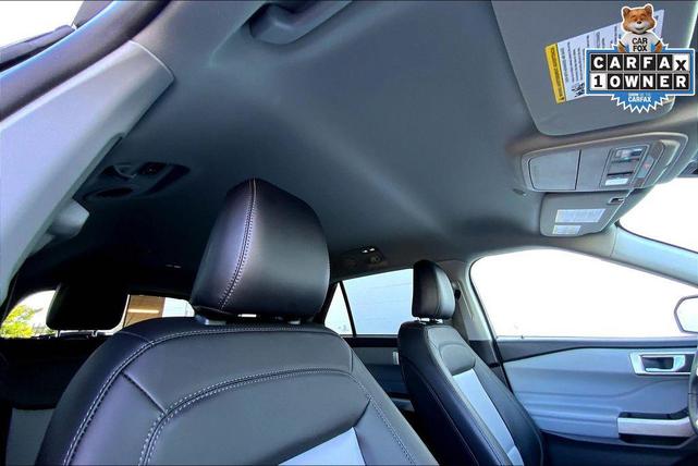 Photo of 2023 Carbonized Gray Metallic Ford Explorer