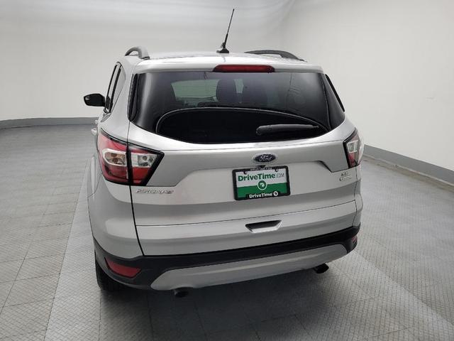 Photo of 2018 Magnetic Metallic Ford Escape