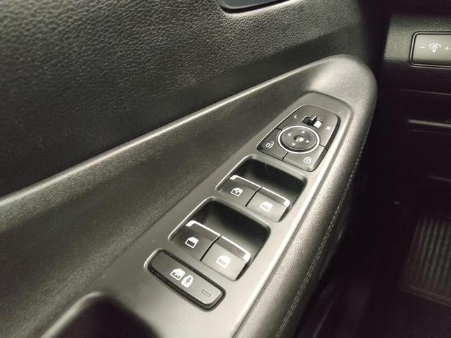 Photo of 2023 Shimmering Silver Hyundai SANTA FE