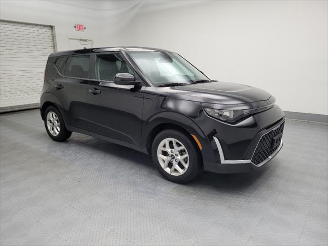 Photo of 2023 Fusion Black Kia Soul