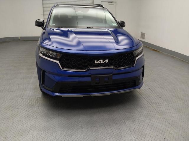 Photo of 2022 Sapphire Blue Kia Sorento
