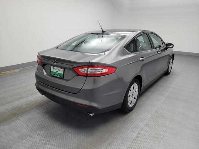 Photo of 2014 Gray Ford Fusion