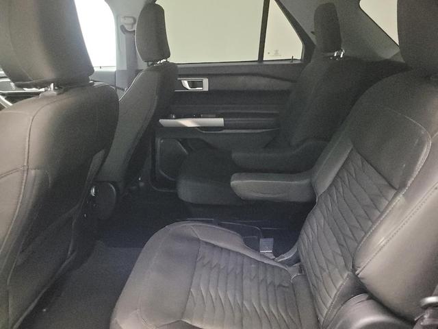Photo of 2021 Gray Ford Explorer