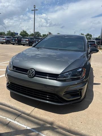 2018 Volkswagen Golf R