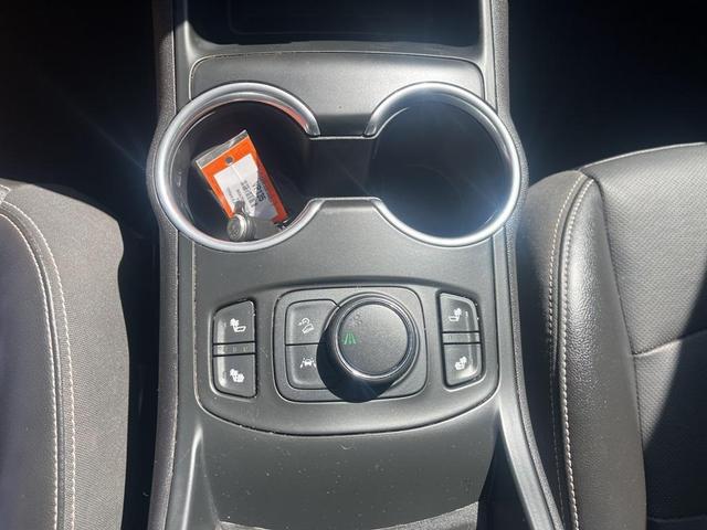 Photo of 2022 Ebony Twilight Metallic GMC Terrain