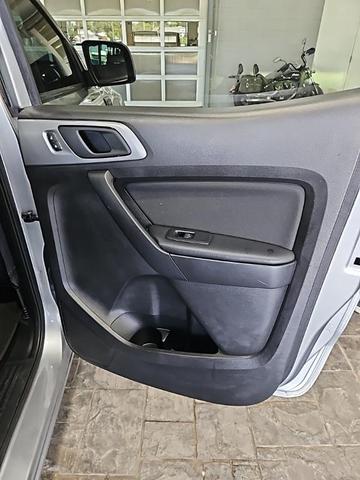 Photo of 2021 Silver Ford Ranger