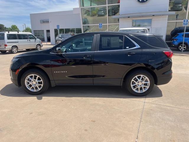 Photo of 2023 Mosaic Black Metallic Chevrolet Equinox