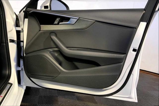 Photo of 2021 Glacier White Metallic Audi A4