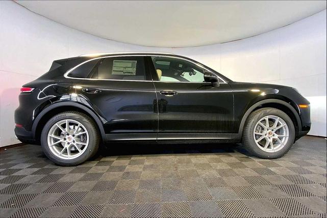Photo of 2025 Chromite Black Metallic Porsche Cayenne