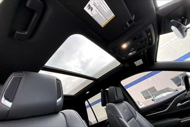 Photo of 2022 Crystal White Tricoat Cadillac Escalade
