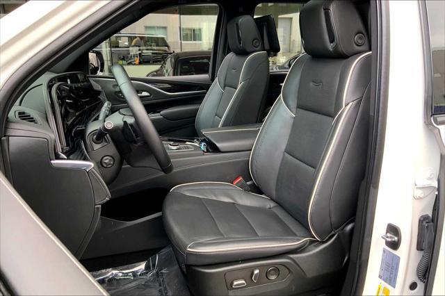 Photo of 2022 Crystal White Tricoat Cadillac Escalade