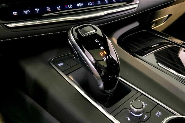 Photo of 2022 Crystal White Tricoat Cadillac Escalade