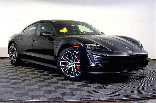Photo of 2021 Jet Black Metallic Porsche Taycan