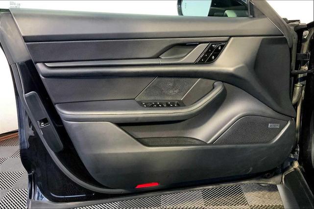 Photo of 2021 Jet Black Metallic Porsche Taycan