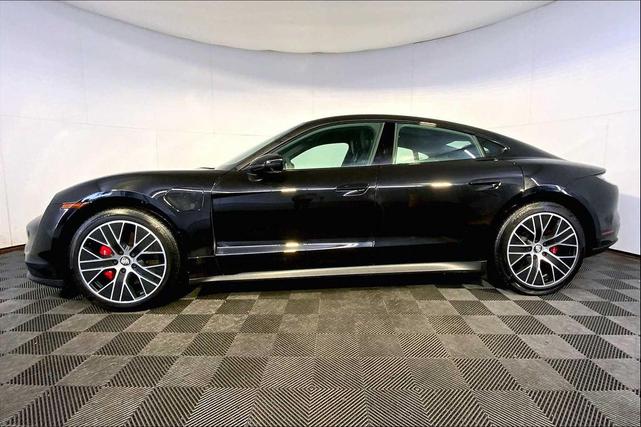 Photo of 2021 Jet Black Metallic Porsche Taycan
