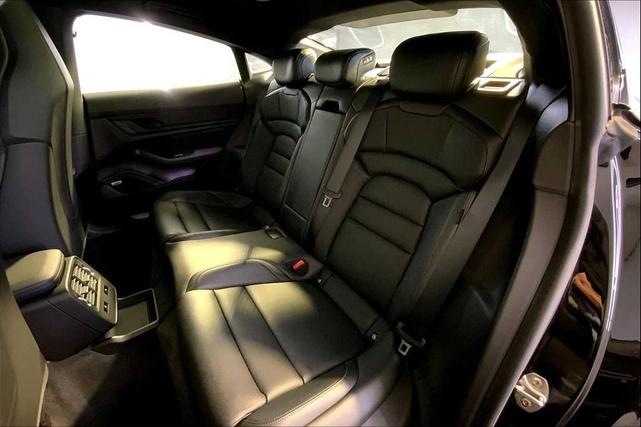 Photo of 2021 Jet Black Metallic Porsche Taycan