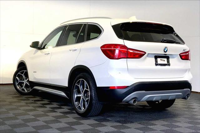 Photo of 2018 Mineral White Metallic BMW X1