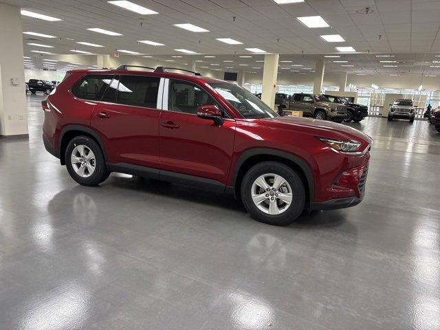 Photo of 2025 Pearl Toyota Grand Highlander