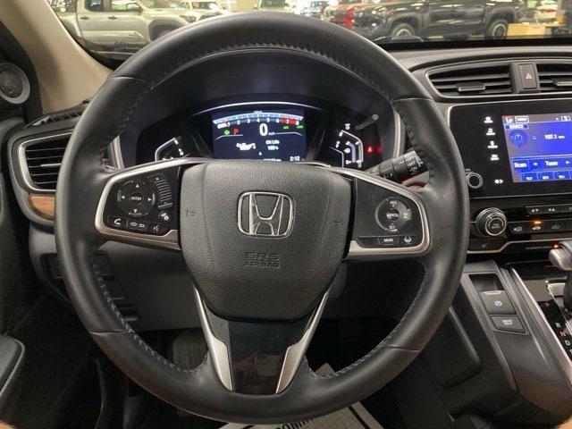 Photo of 2017 White Diamond Pearl Honda CR-V