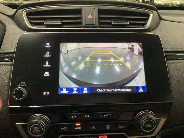 Photo of 2017 White Diamond Pearl Honda CR-V