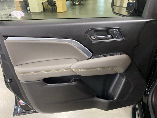Photo of 2024 Black Chevrolet Colorado