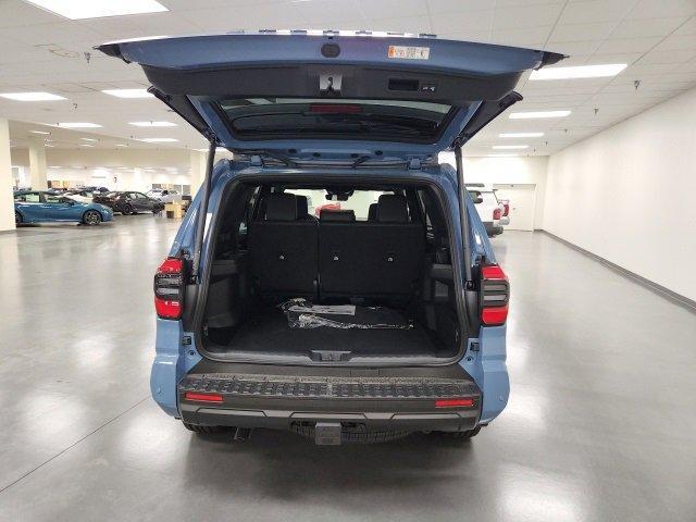 Photo of 2025 Blue Toyota 4Runner
