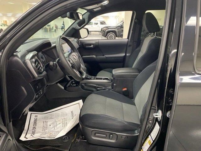 Photo of 2021 Midnight Black Metallic Toyota Tacoma