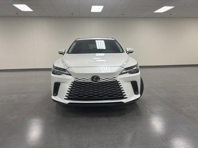 Photo of 2024 Eminent White Pearl Lexus RX 350