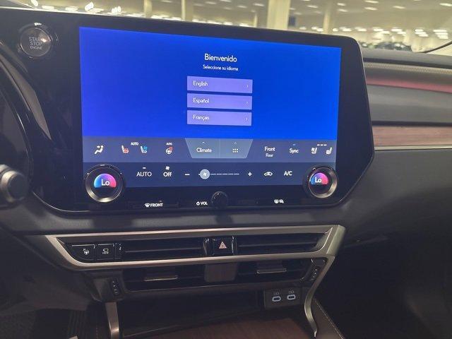 Photo of 2024 Eminent White Pearl Lexus RX 350
