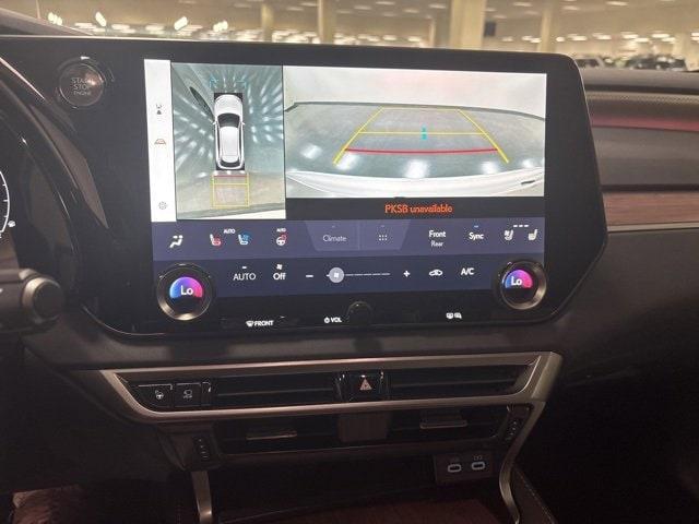 Photo of 2024 Eminent White Pearl Lexus RX 350