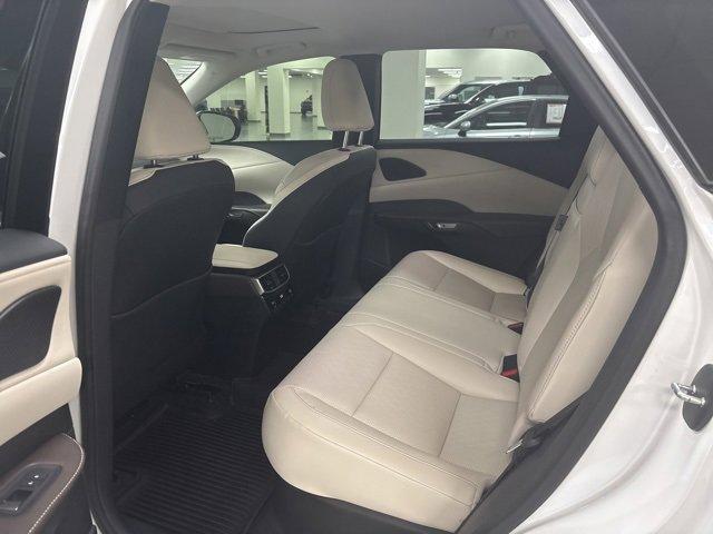 Photo of 2024 Eminent White Pearl Lexus RX 350