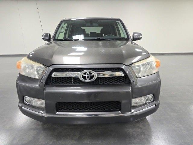 Photo of 2012 Magnetic Gray Metallic Toyota 4Runner