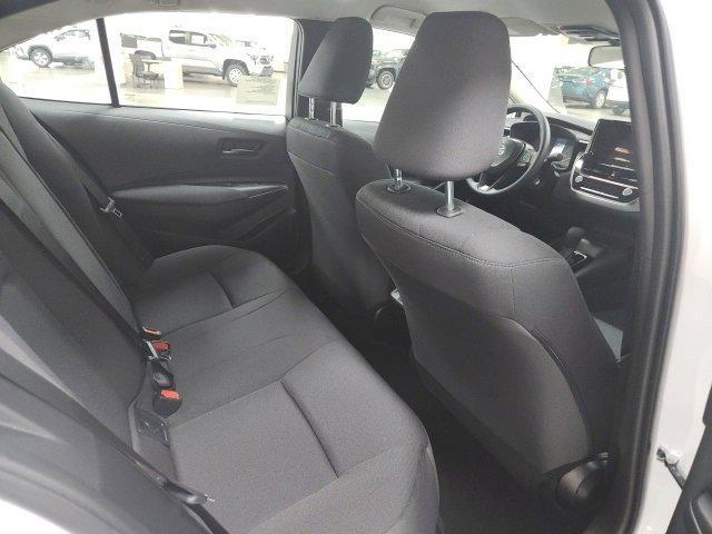 Photo of 2025 Pearl Toyota Corolla