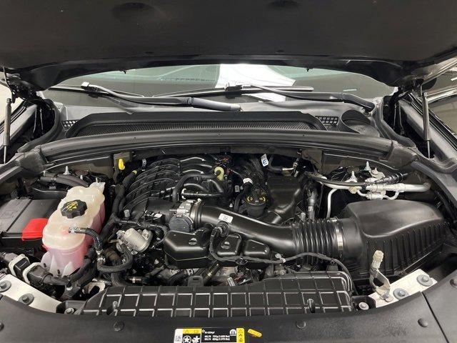 Photo of 2023 Diamond Black Jeep Grand Cherokee L