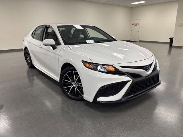2023 Toyota Camry Hybrid