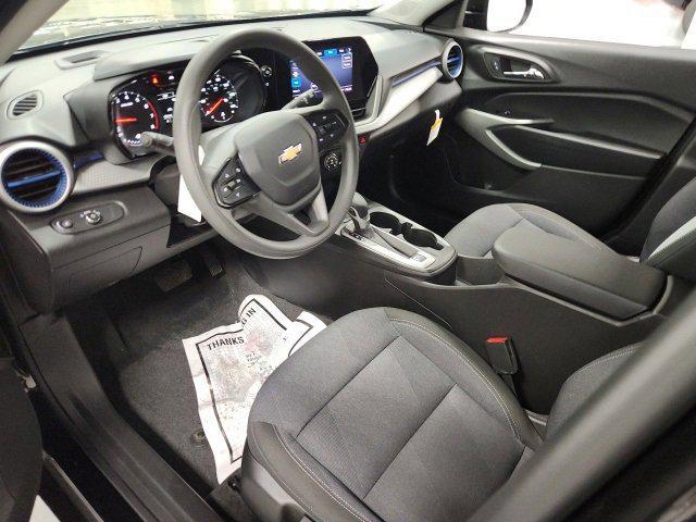 Photo of 2025 Mosaic Black Metallic Chevrolet Trax