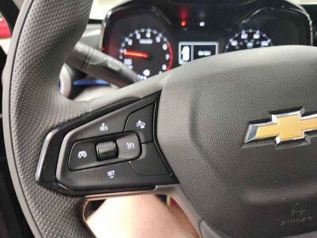 Photo of 2025 Mosaic Black Metallic Chevrolet Trax