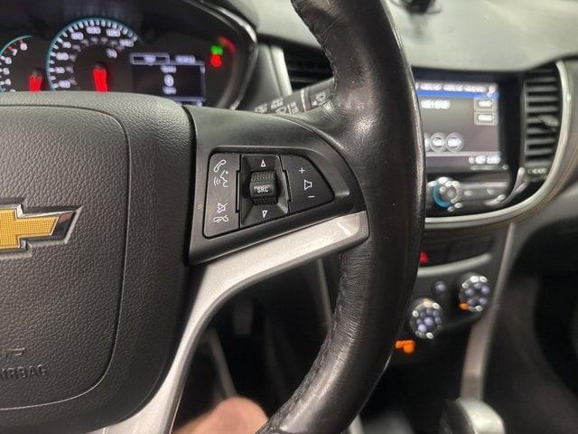 Photo of 2018 Summit White Chevrolet Trax