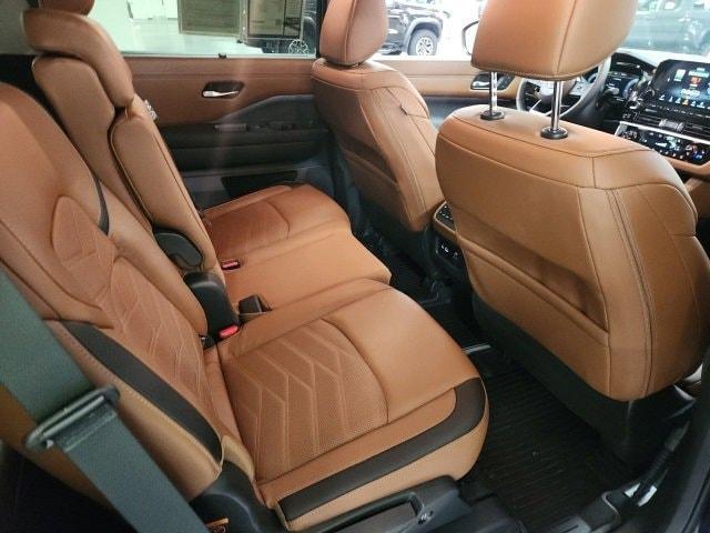 Photo of 2025 Deep Ocean Blue Nissan Pathfinder