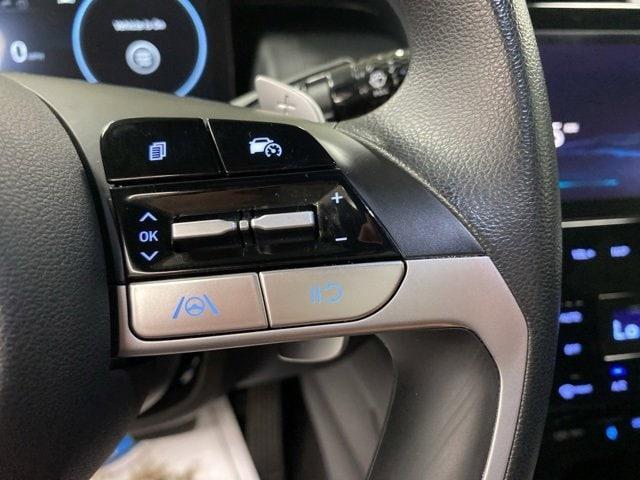 Photo of 2024 Phantom Black Hyundai SANTA CRUZ