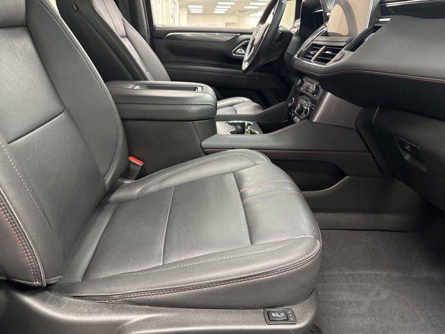 Photo of 2023 Summit White Chevrolet Suburban